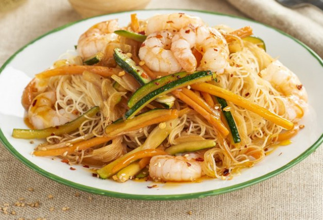 gambas-salteadas-con-fideos-chinos