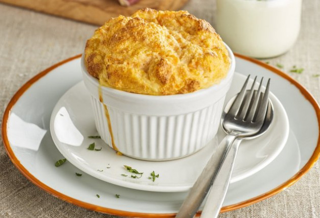 sufle-de-zanahorias-con-salsa-de-yogur