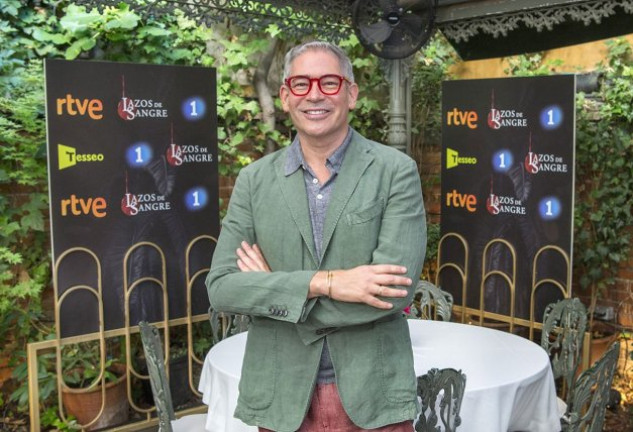 Boris Izaguirre presenta Lazos de Sangre.