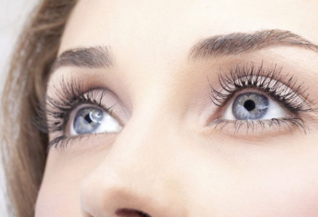 Cada tipo de ojo tiene un tipo de maquillaje que lo favorece. ¡Te ayudamos a identificar el tuyo!