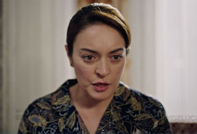 Safiye hace que Gülben explote y acaba teniendo un ataque de ansiedad.