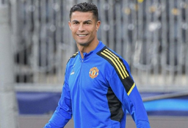 A Cristiano Ronaldo le habrían estafado casi 300.000 euros.