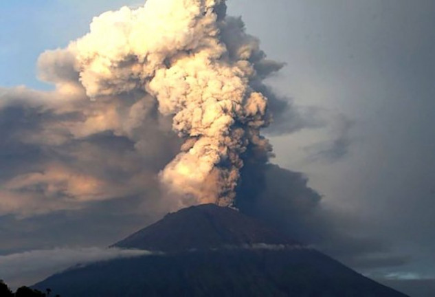 Hace 75.000 años, el volcán Toba entró en erupción y la especie humana casi desapareció.