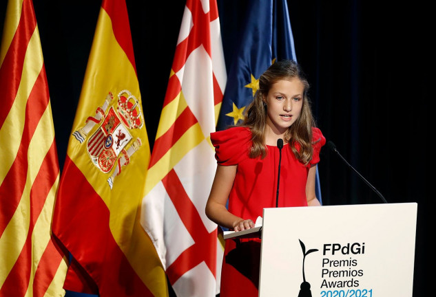 La Princesa de Asturias habla ocho idiomas: castellano, inglés, chino, árabe y francés, además de las lenguas cooficiales de España: gallego, catalán y euskera.