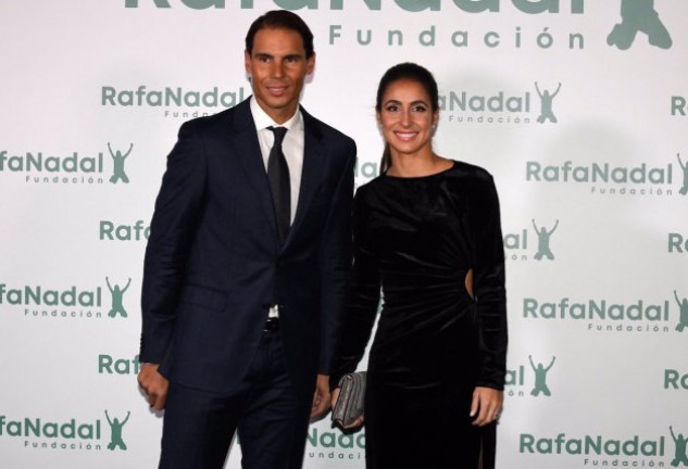 Rafa Nadal celebra el aniversario de su fundación y recibe un premio la misma semana.