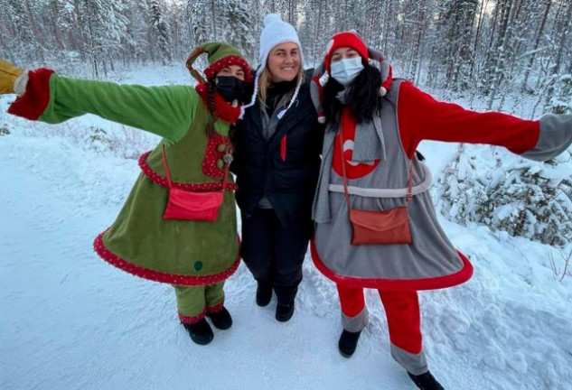 Carlota Corredera se lo ha pasado en grande buscando a Papá Noel en Laponia.