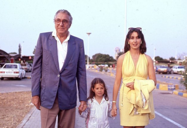 Jean-Marie y Carmen con la hija que tuvieron en común, Cynthia.