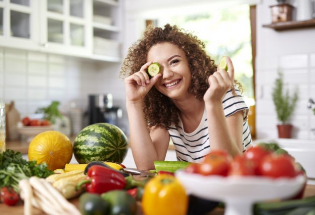 Aprende aquí qué recetas e ingredientes puedes incorporar en tu dieta para lograr un bienestar emocional.