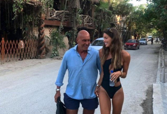 Kiko Matamoros y Marta López Álamo en Tulum, México, al final del verano 2021 (@martalopezalamo).