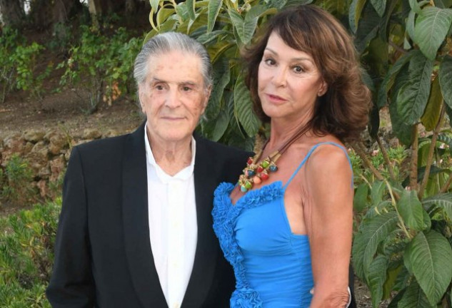 Jaime Ostos junto a su mujer, Mari Ángeles Grajal, quien ha confirmado la noticia.