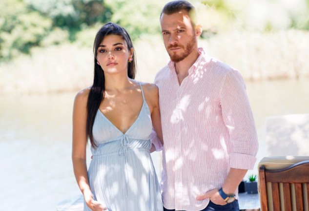 Hande Erçel y Kerem Bürsin ya no están juntos.