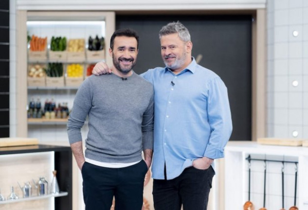 Miki Nadal y Juanma Castaño se enfrentarán en las cocinas en su nuevo programa.