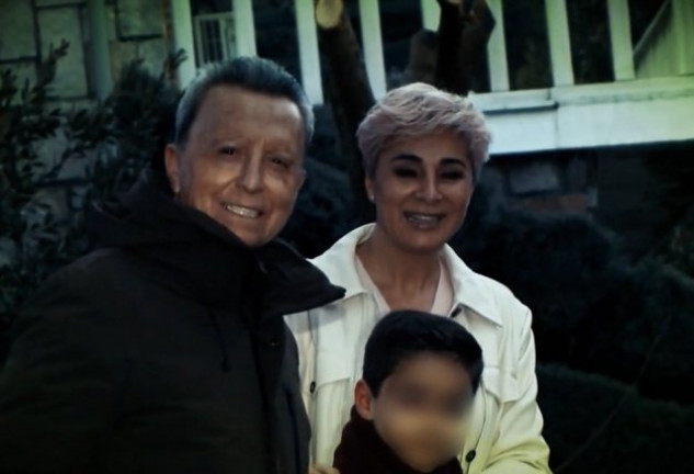 José Ortega Cano y Ana María Aldón junto a su hijo en común en imágenes de Sálvame Diario (Telecinco).