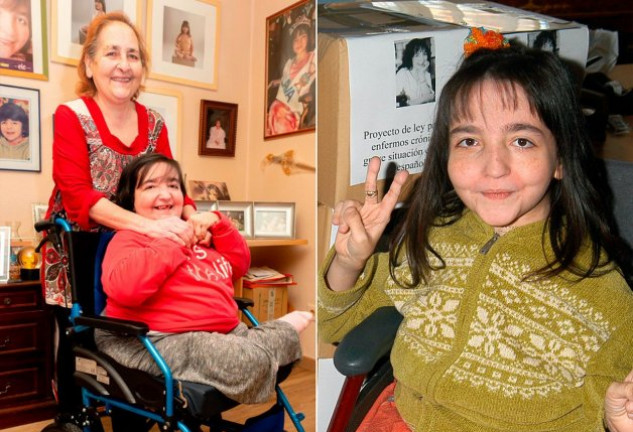 Izqda., muy sonriente con su madre, Marga. Dcha., una foto retrospectiva.