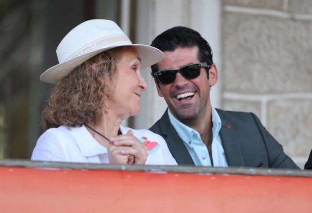 La infanta y Miguel Ángel Muñoz su afición por la hípica.