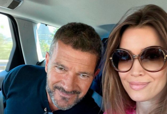 Antonio Banderas y Nicole Kimpen forman una sólida pareja. 