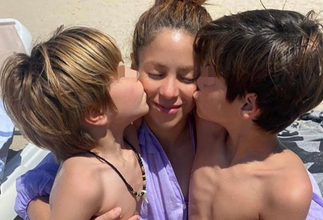 Shakira estuvo en Ibiza con sus hijos y sin él.