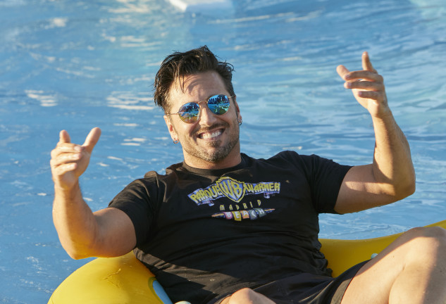 David Bustamante piscina