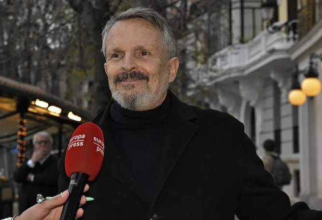 Miguel Bosé llegando al Teatro Real de Madrid en una imagen de EP