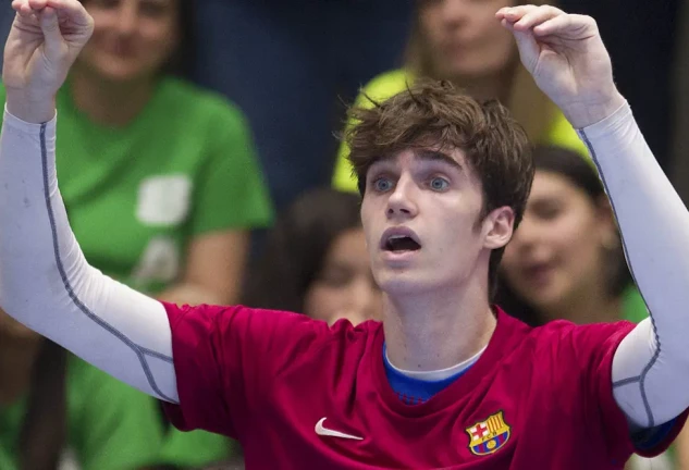 Pablo Urdangarin en una imagen con el uniforme del Barcelona B.