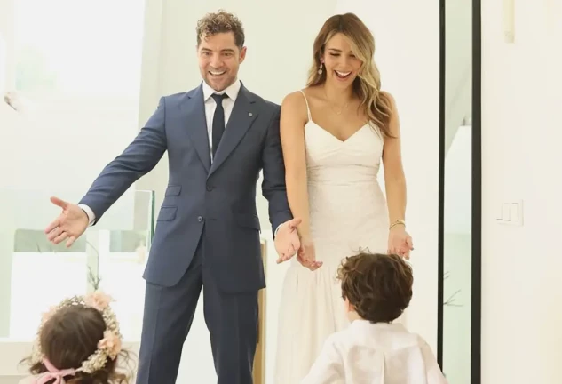 David Bisbal y Rosanna Zanetti, con sus hijos Matteo y Bianca.