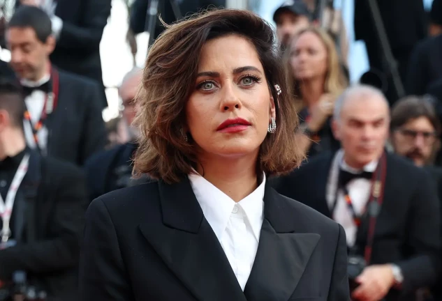María León posando en el festival de Cannes.