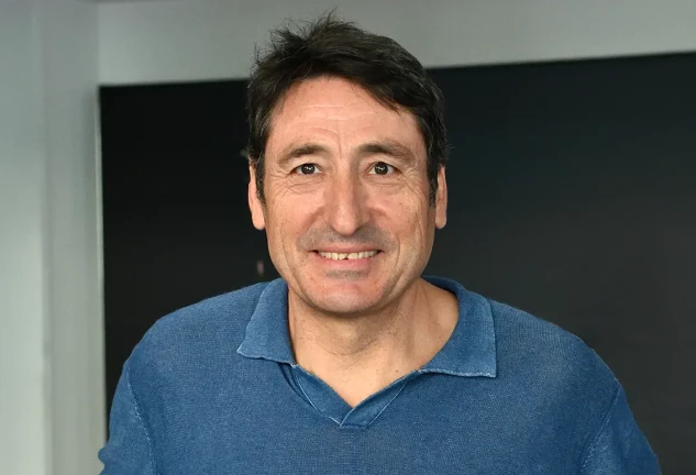 Carmelo Gómez.