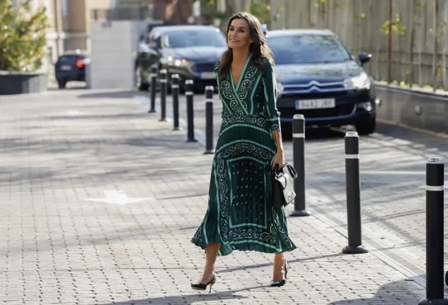 reina letizia vestido verde barato