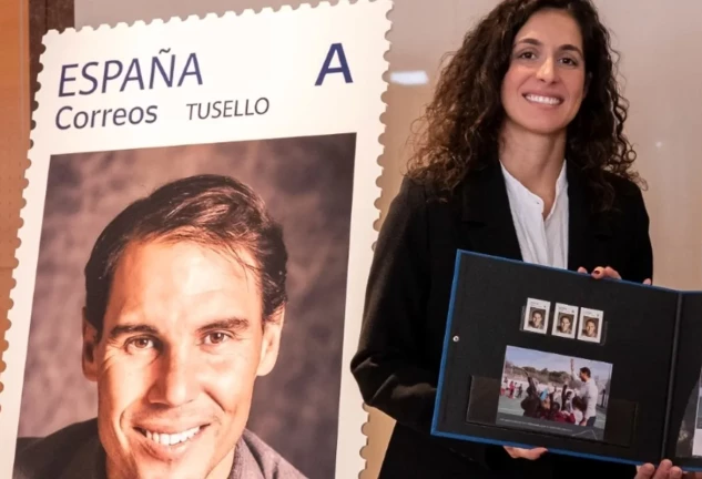 Mery Perelló ha presentado el sello de Rafa Nadal. Foto: Correos.