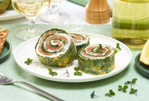 Rollitos de espinacas y salmón