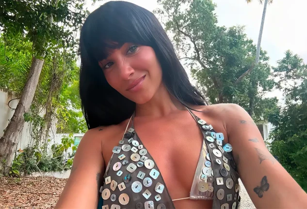 Aitana en bikini
