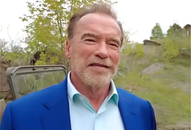 Arnold Schwarzenegger.