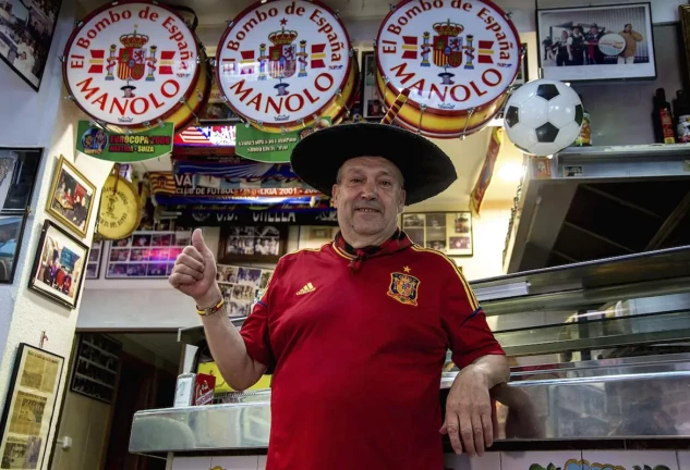 Manolo el del bombo