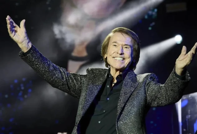 Raphael en un concierto