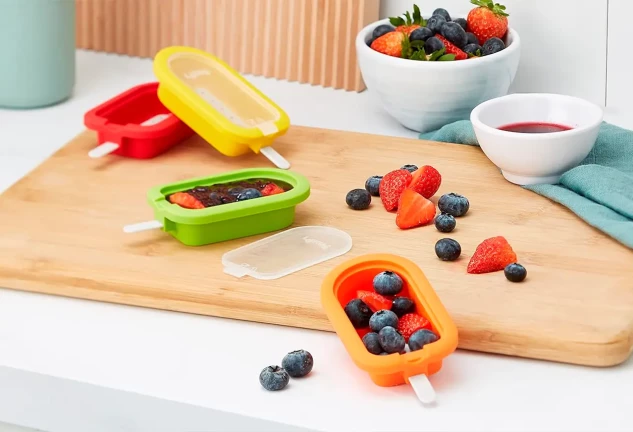 Lékué kit de 4 moldes mini polo apilables de silicona con tapa y recetas