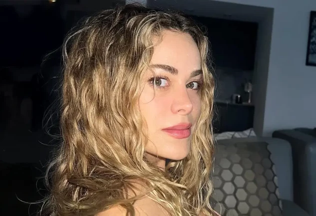 Portada Candela Márquez