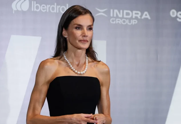 La reina Letizia durante los premios de periodismo del diario ABC "Mariano de Cavia", que celebran su 105 edición este martes, en Madrid. EFE