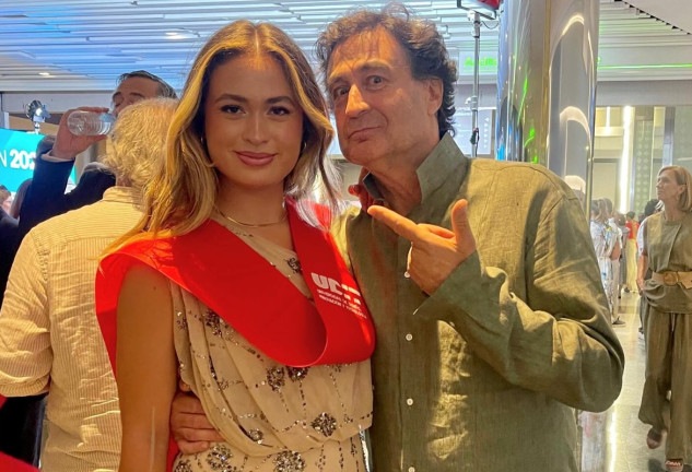 Pepe Rodríguez con su hija María.