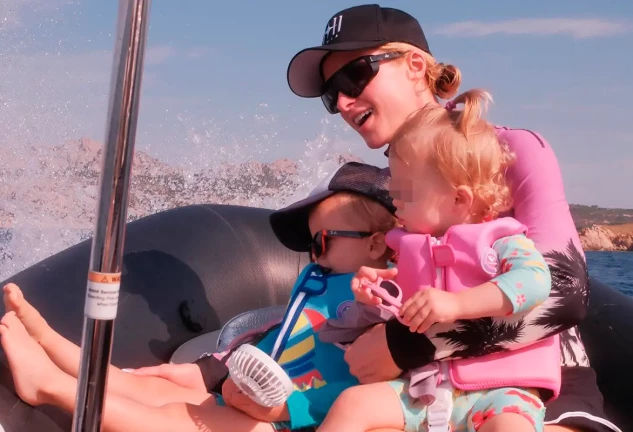 paris hilton hijos