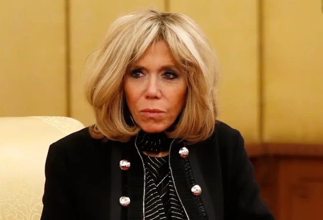 Brigitte Macron triste