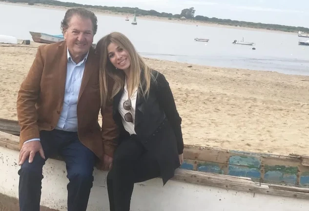 Natalia (OT1) con su padre en una imagen de redes