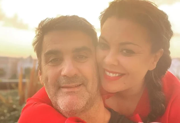 Jesulín y María José Campanario abrazados en un selfie subido a redes