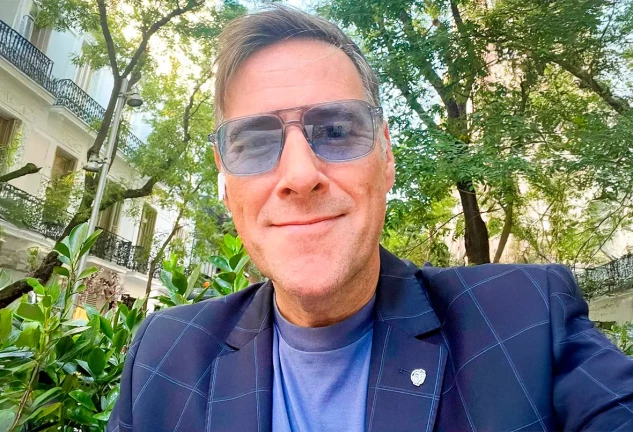 carlos latre