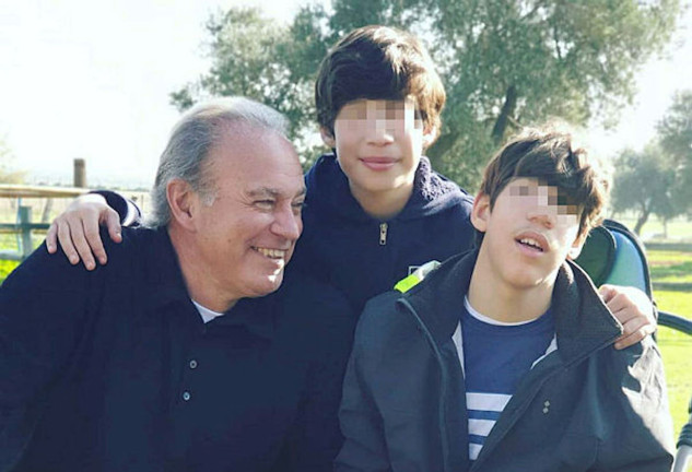 Carlos, el hijo de Bertín Osborne y Fabiola Martínez, quiere estudiar esta carrera para trabajar con su madre