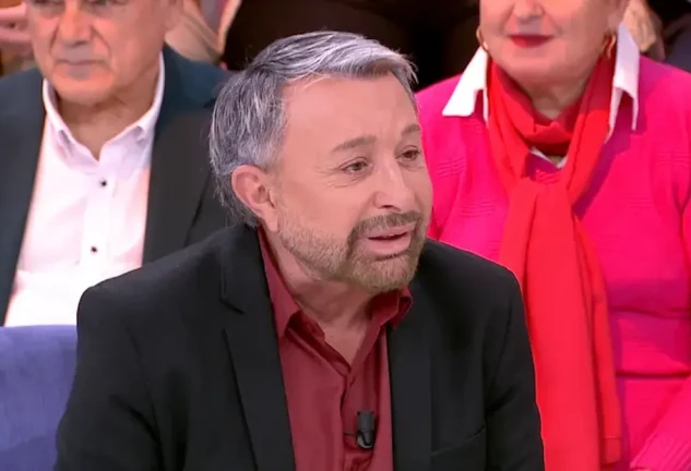 José Manuel Parada llorando en Y ahora Sonsoles por la muerte de Encarnita Polo