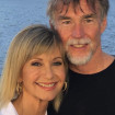 Olivia Newton-John y John Easterling en una foto de 2020 (@therealamazonjohn)