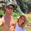 Chris Hemsworth y Elsa Pataky en una imagen en un Safari.