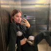 Laura Escanes en un ascensor, en una imagen de redes.