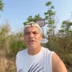 Frank Cuesta en su santuario.