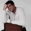 Julián Contreras posa en redes sociales